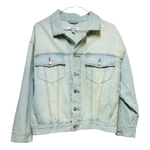 Zenana Oversized Light Wash Denim Jacket Size Medium - Picture 1 of 9